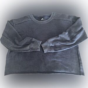 Aerie: Women's Long Sleeve Crop Top- Size Medium (pit to pit approx 22 in)